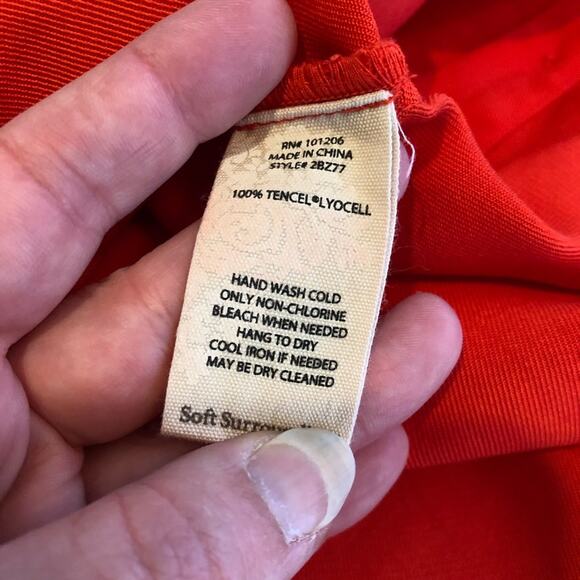 Soft Surroundings red orange button hem roll tab sleeve tunic top size Medium - Picture 7 of 15